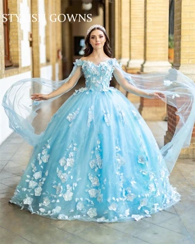 Princezná Sky Blue Ramena Plesové Šaty, Quinceanera Šaty S Cape Korálkové Kvety Celebrity Party Šaty Prom Šaty